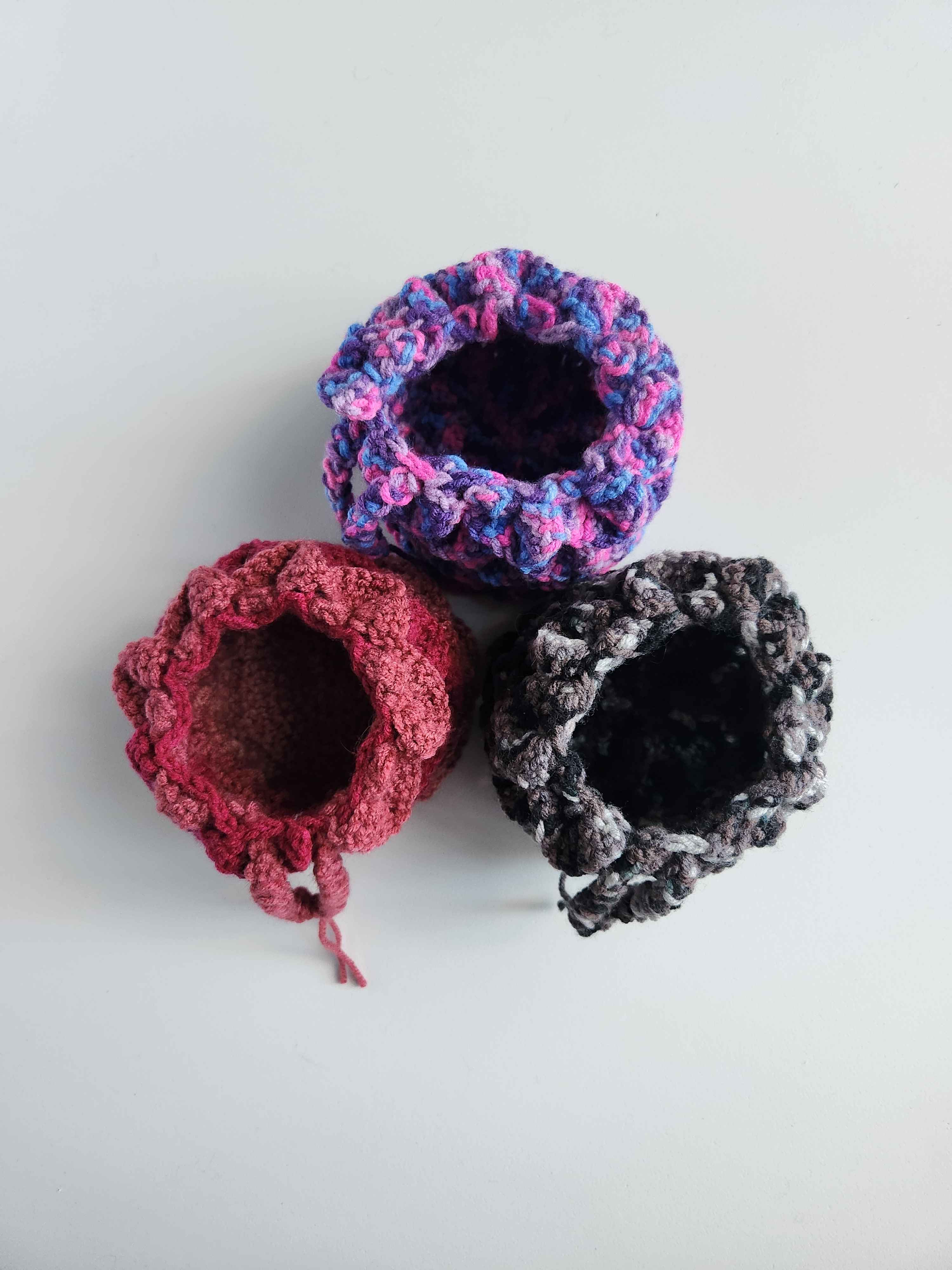 Dragon Scale Wrist Bag